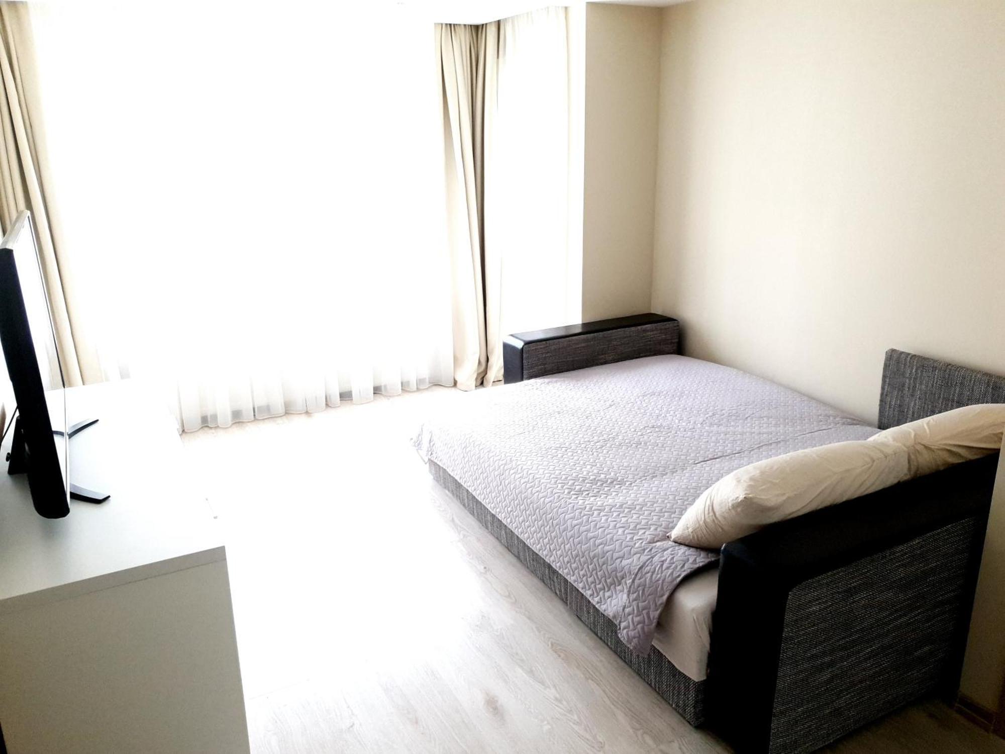 Ezerkrasts Rojas 3 Appartement